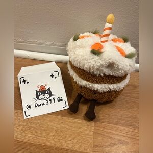 Jellycat Authentic Amuseables Carrot Cake – New With Tags
